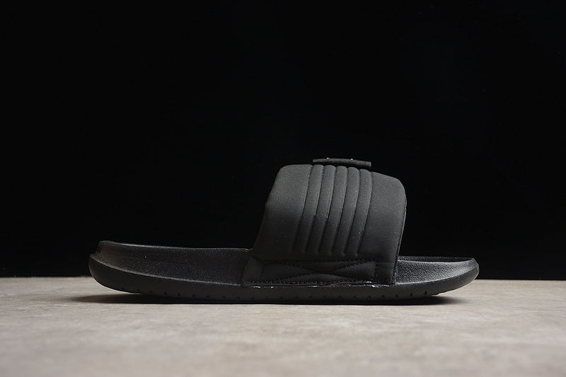 NikeUnisex Offcourt Adjust Slides - Black