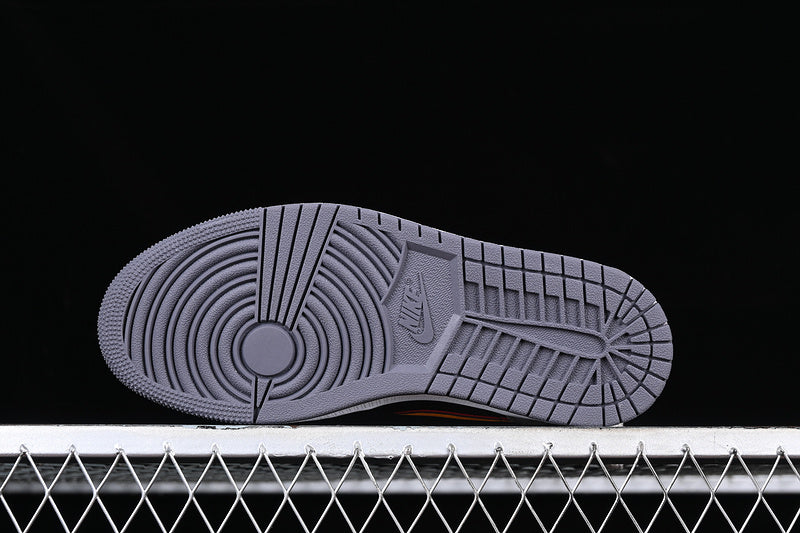 Air Jordan 1 AJ1 Low - Vivid Orange