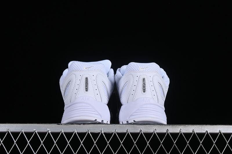 Comme des Garçons Homme Plus x NikeUnisex Air Pegasus 2K5 - White