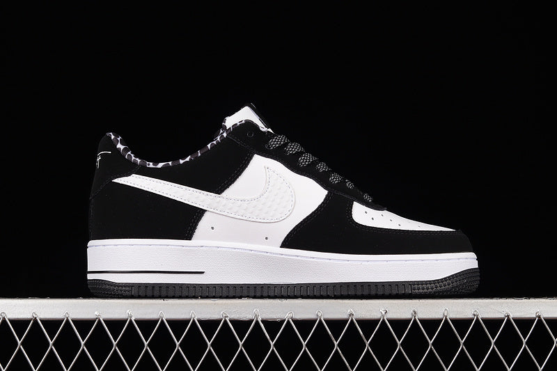 NikeUnisex Air Force 1 AF1 Low - Gigi Black