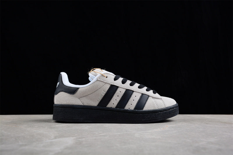 adidasMens Campus 00s - Cloud White