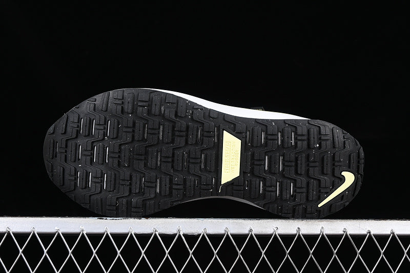 NikeUnisex Infinity Run 4 Gore Tex - White