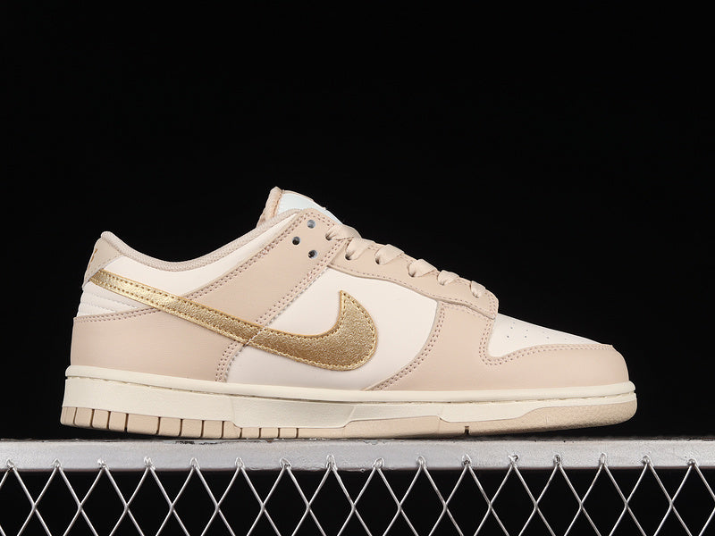 Unisex NikeSB Dunk Low Gold Swoosh - Phantom