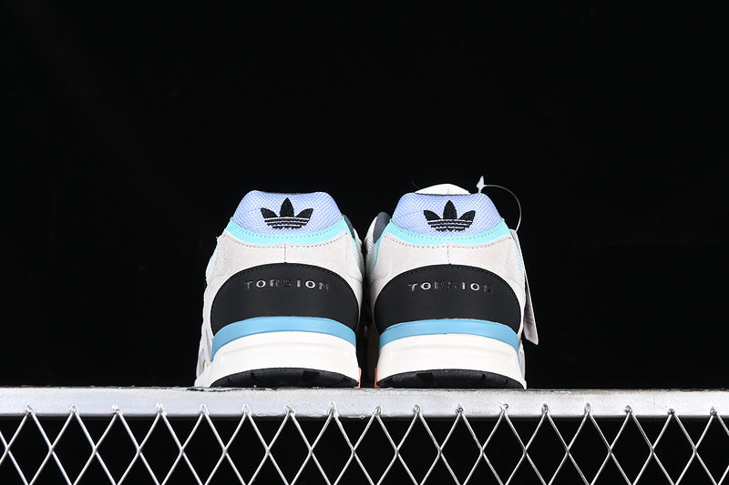 adidasUnisex Torsion Super - White