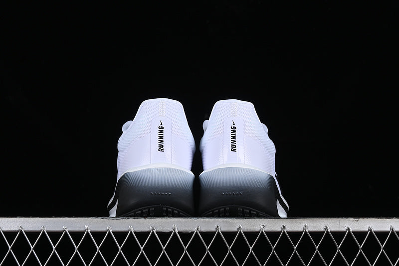 NikeMens Zoomx Fly 6 - White