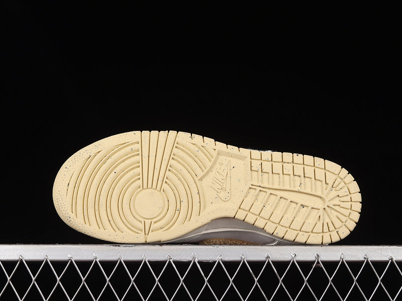 NikeUnisex Dunk Low - Year of The Rabbit