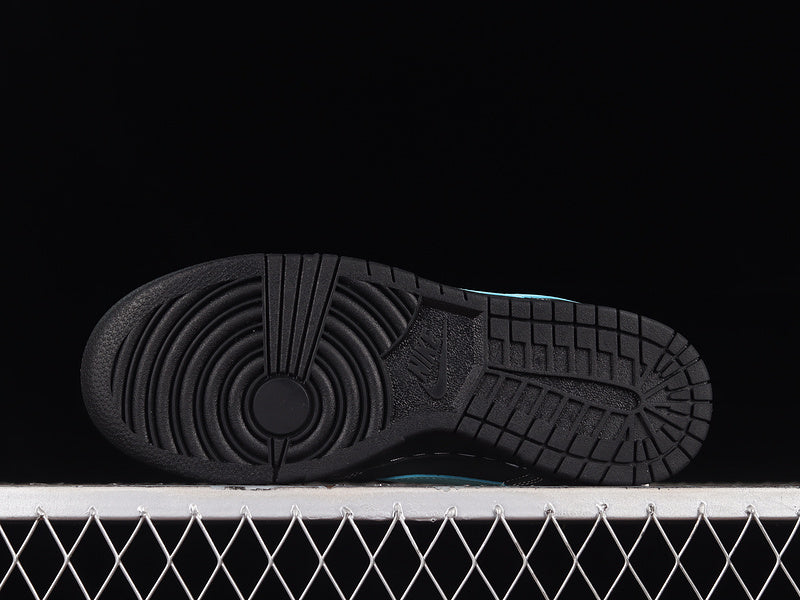 NikeSB Dunk - TIFFANY