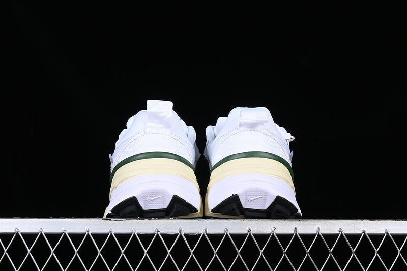 NikeUnisex V2K Run White/Green