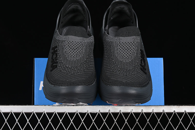 HokaUnisex Challenger ATR 7 - Triple Black