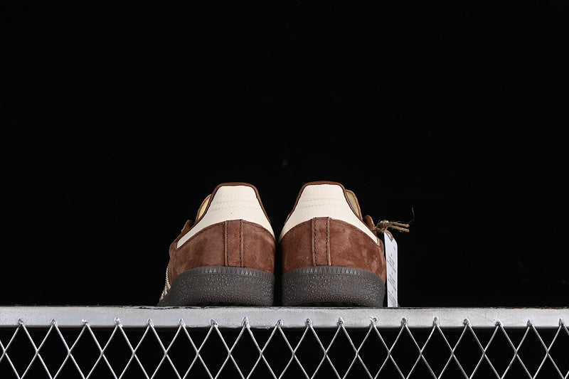 adidasUnisex Samba - Preloved Brown