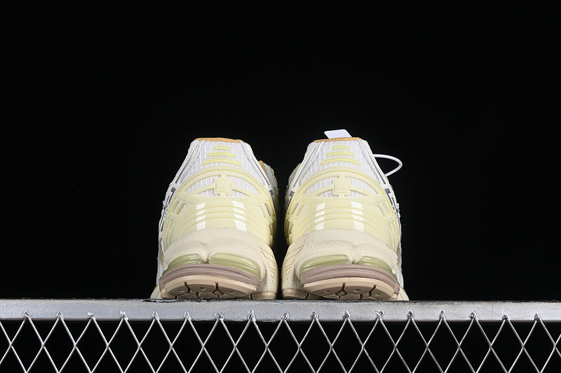 New Balance 1906R - Lunar New Year