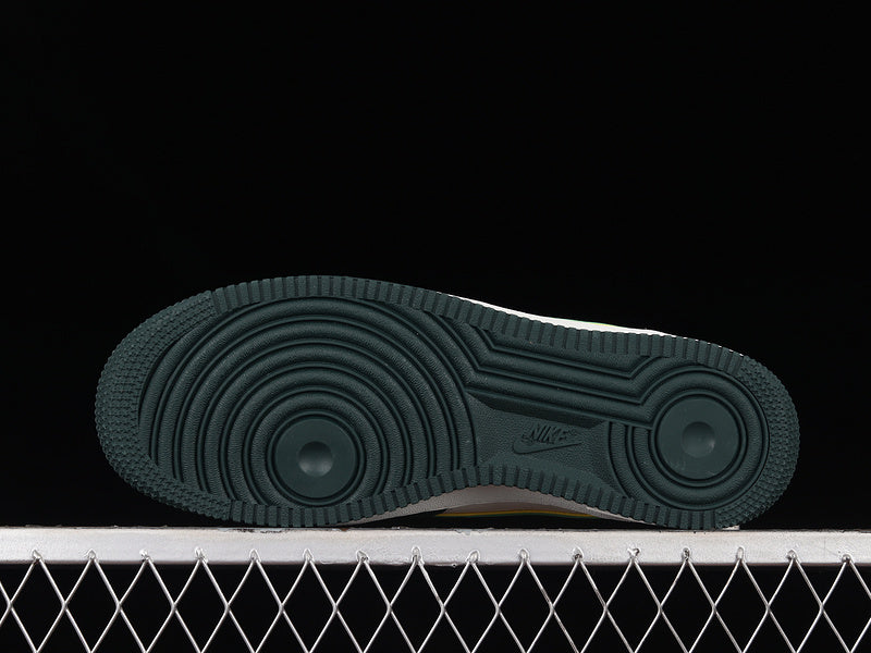 NikeUnisex Air Force 1 AF1 Low - Noble Green