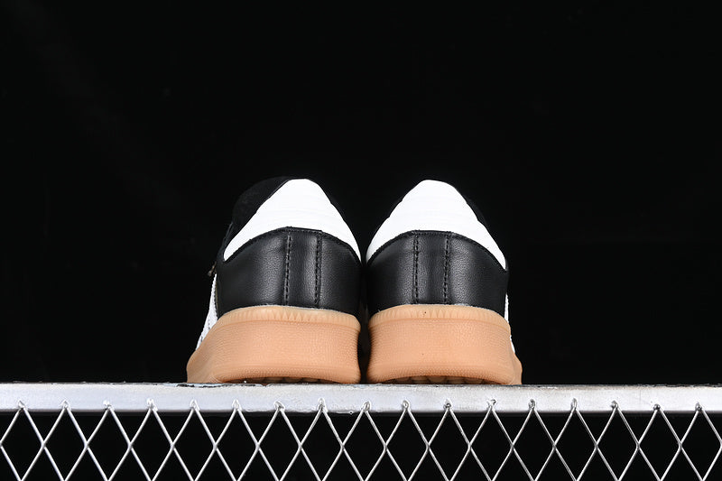 adidasUnisex Samba XLG - Gum Black