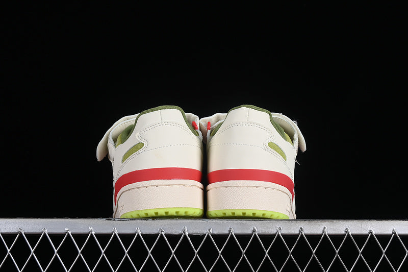 adidasMens Forum Low - The Grinch