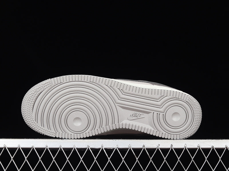 NikeUnisex Air Force 1 AF1 - Grey/Orange