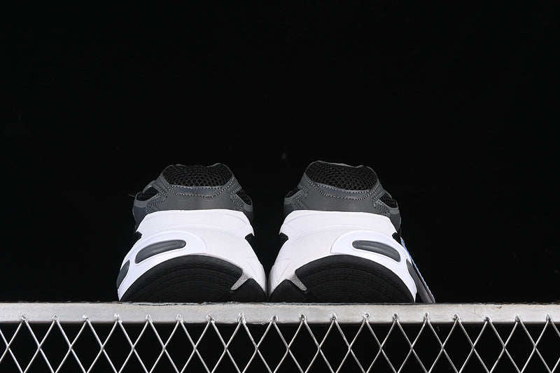 adidasUnisex Adistar XLG - Black