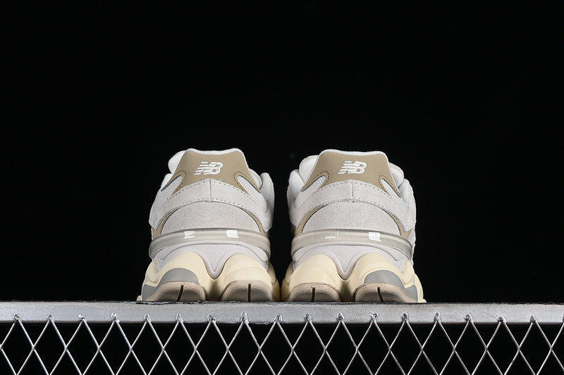 New Balance 9060 - Sea Salt/Brown
