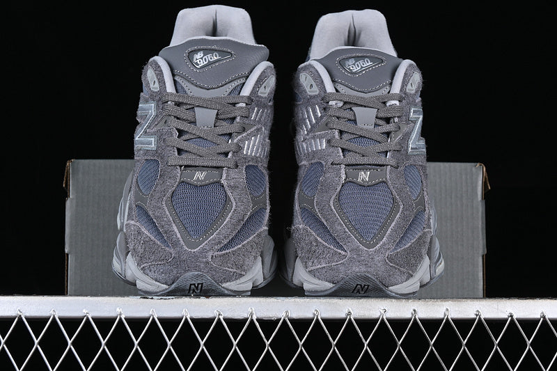 New Balance 9060 - Magnet