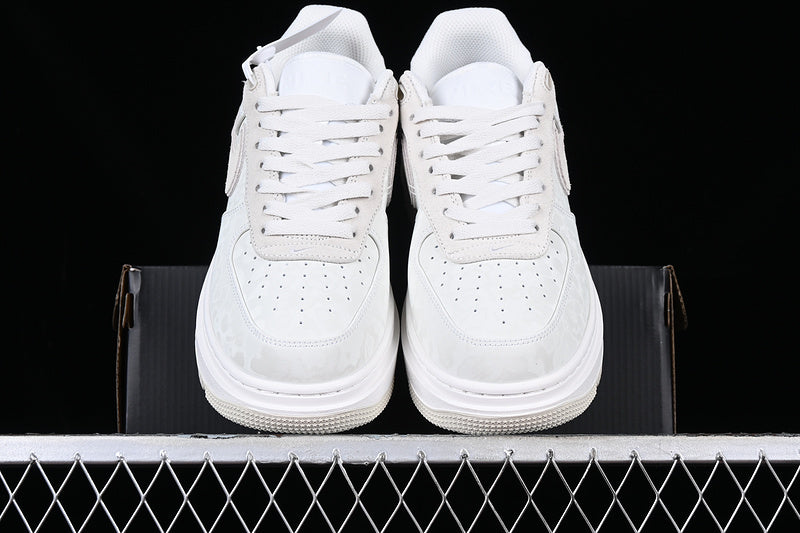 NikeMens Air Force 1 AF1 luxe - Summit White