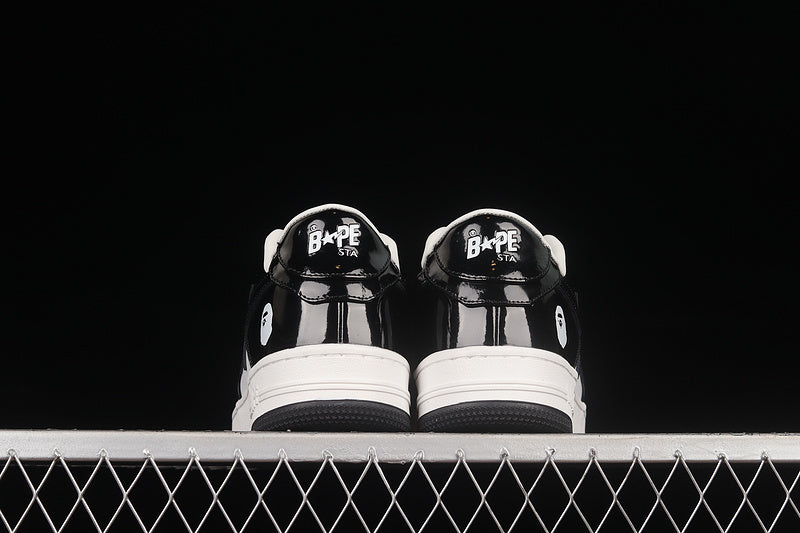 A Bathing Ape Bapesta Low - Black/White