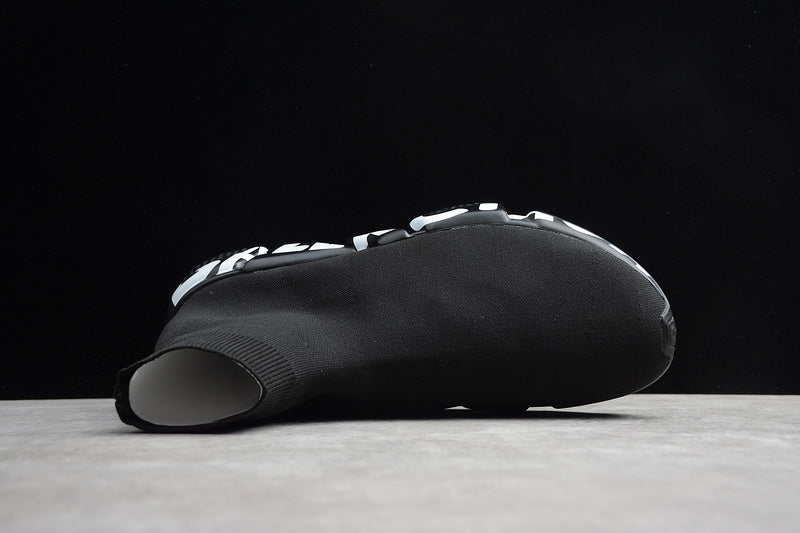 BalenciagaUnisex Speed Trainer - Graffiti