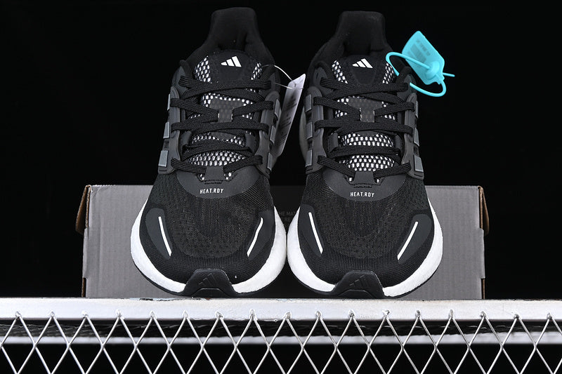adidasMens Pureboost 22 - HEAT RDY
