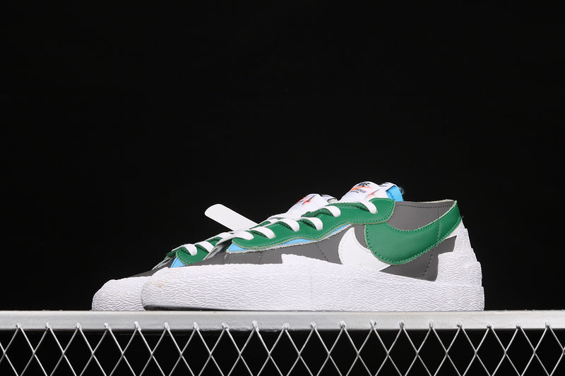 NikeMens Blazer Low Sacai - Medium Grey