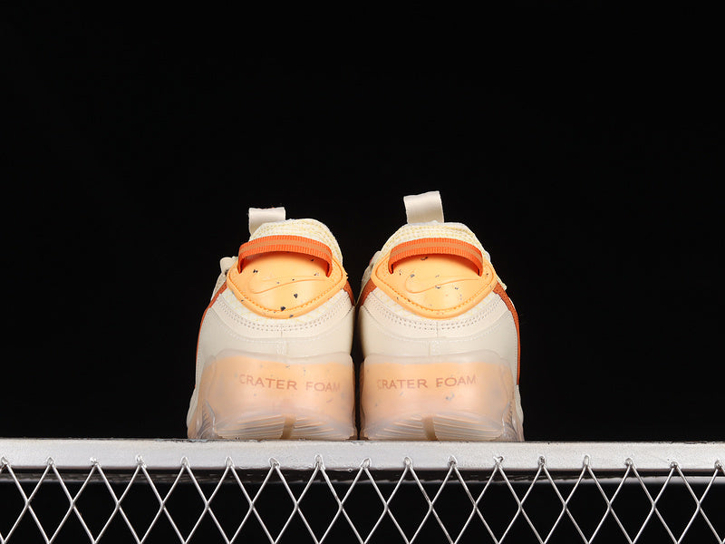 NikeUnisex Air Max 90 AM90 Terrascape - Fuel Orange