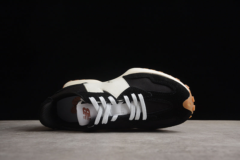 New Balance 327 - Black