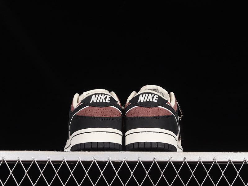 Otomo Katsuhiro x NikeSB Dunk Low Steamboy - Initial