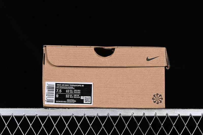 NikeUnisex Air Max 90 AM90 Terrascape - Light Bone