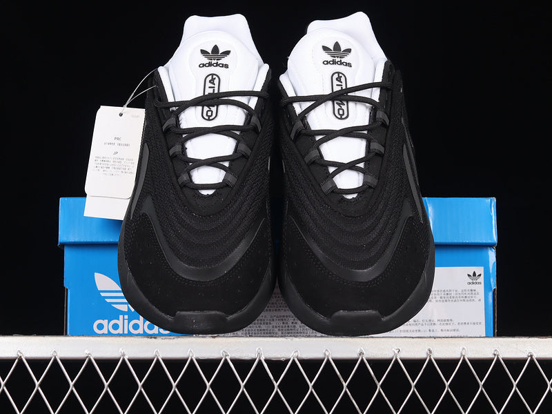 adidasUnisex Ozelia Core - Black/White