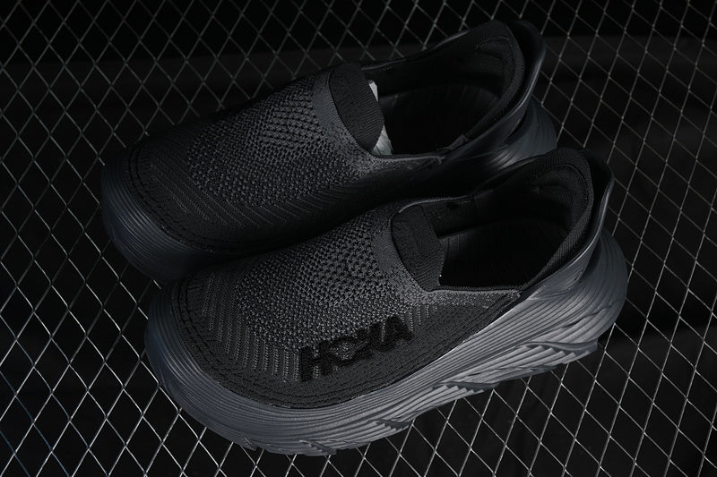 HokaUnisex Challenger ATR 7 - Triple Black