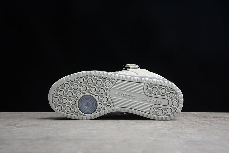 adidasWMNS Bad Bunny - Grey