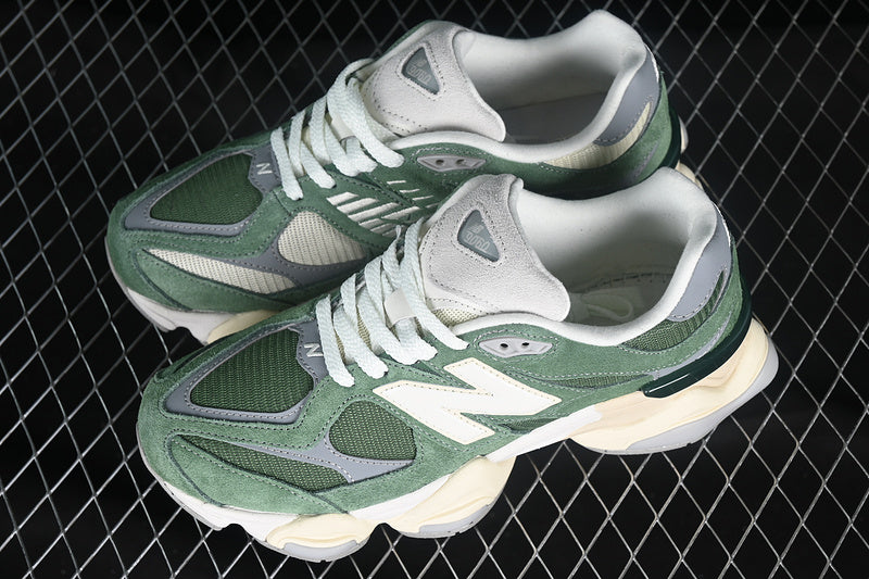 New Balance 9060 - Nori