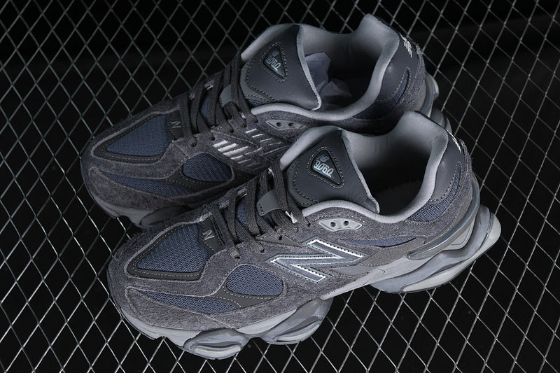 New Balance 9060 - Magnet
