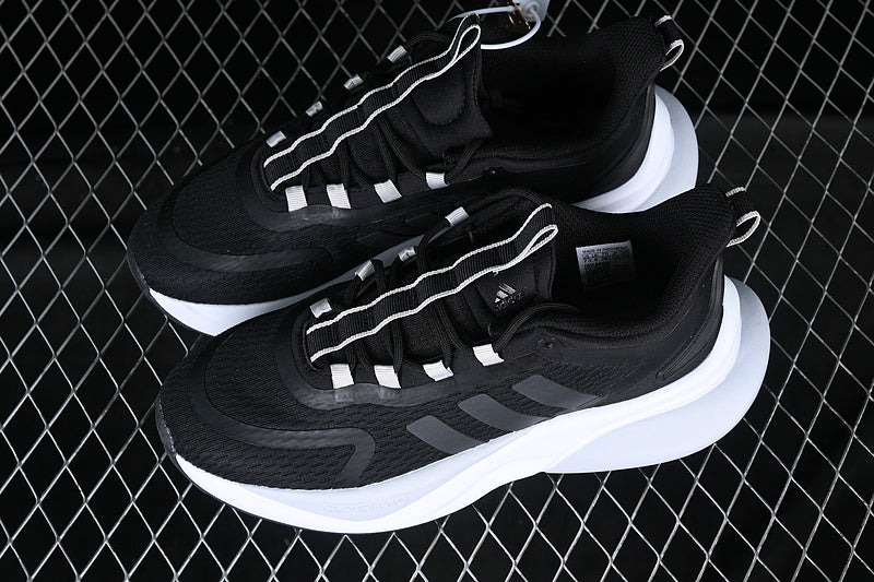 adidasUnisex Alphabounce - Black