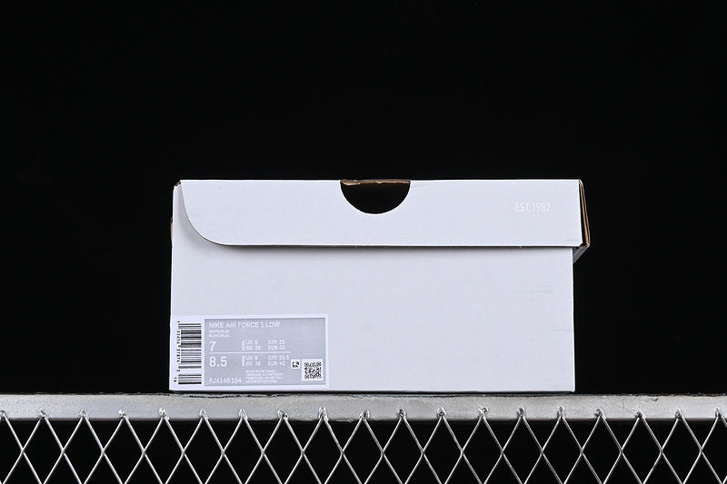 NikeUnisex Air Force 1 - White/Navy