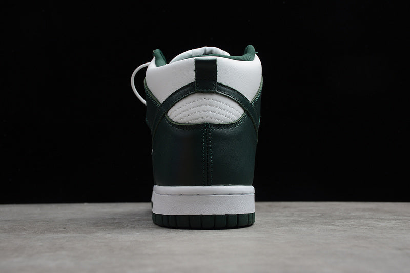 NikeUnisex Dunk High - Spartan Green