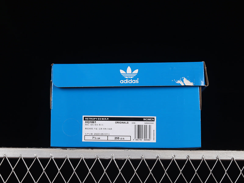 adidasUnisex Retropy E5 W.R.P. - Grey