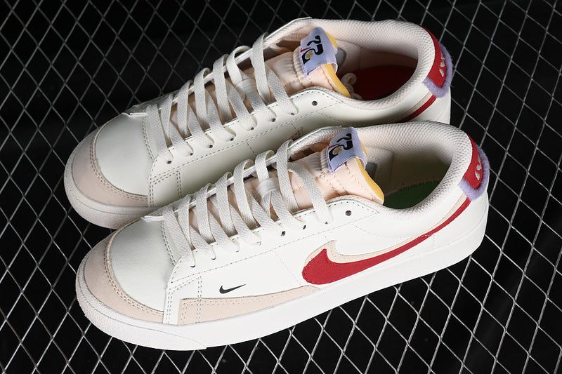 NikeUnisex Blazer Low 1972 - GYM RED