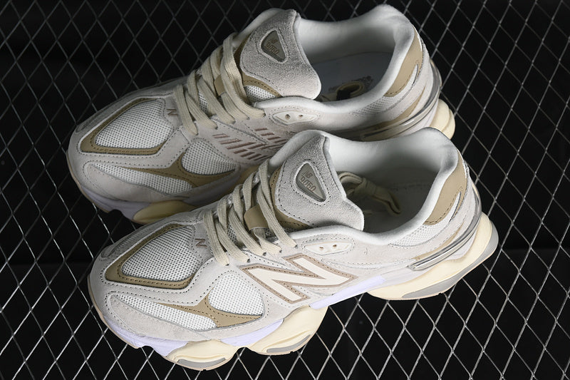 New Balance 9060 - Sea Salt/Brown