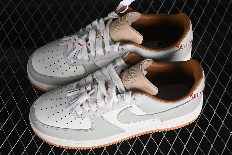 NikeUnisex Air Force 1 AF1 Low Tassles - Light Bone