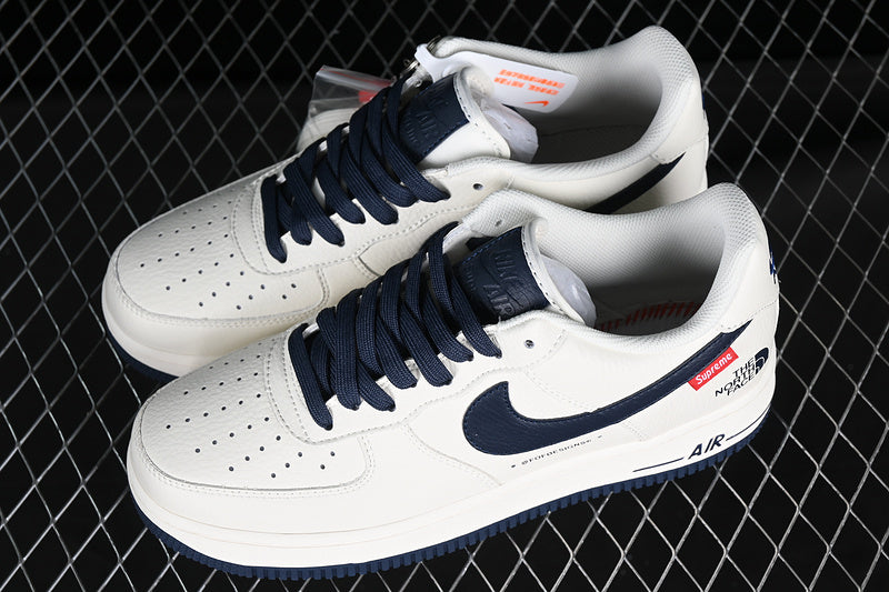 Air Force 1 AF1 Low x Supreme x The North Face - Blue