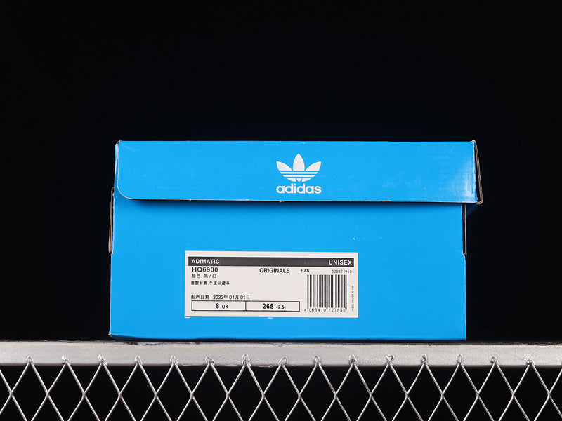 adidasUnisex Adimatic - Core Black/Crystal White