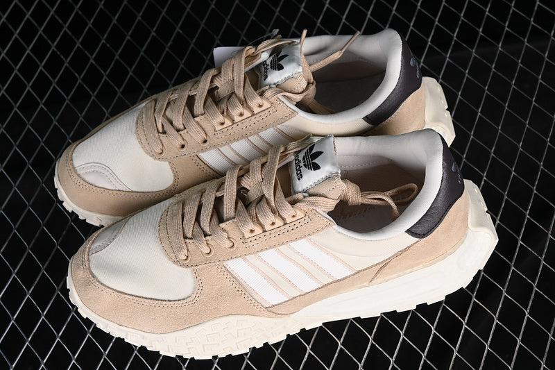 adidasUnisex Retropy E5 W.R.P. - Magic Beige