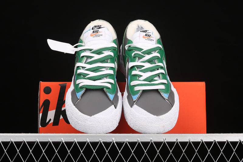NikeMens Blazer Low Sacai - Medium Grey