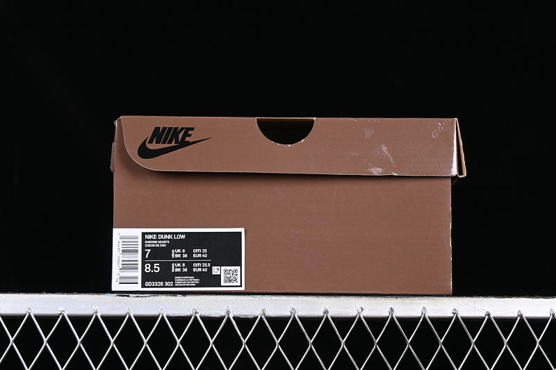 NikeSB Dunk Low - White/Brown