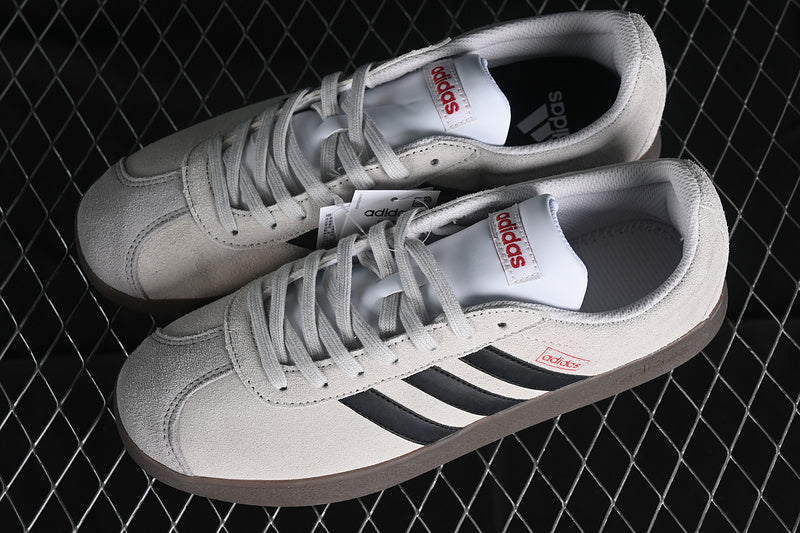 adidasUnisex Court VL 3 0 - Cream