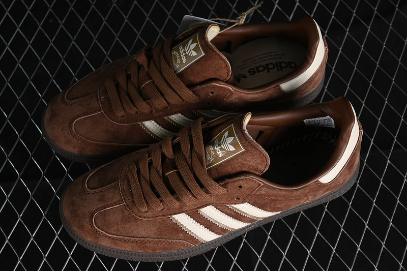 adidasUnisex Samba - Preloved Brown